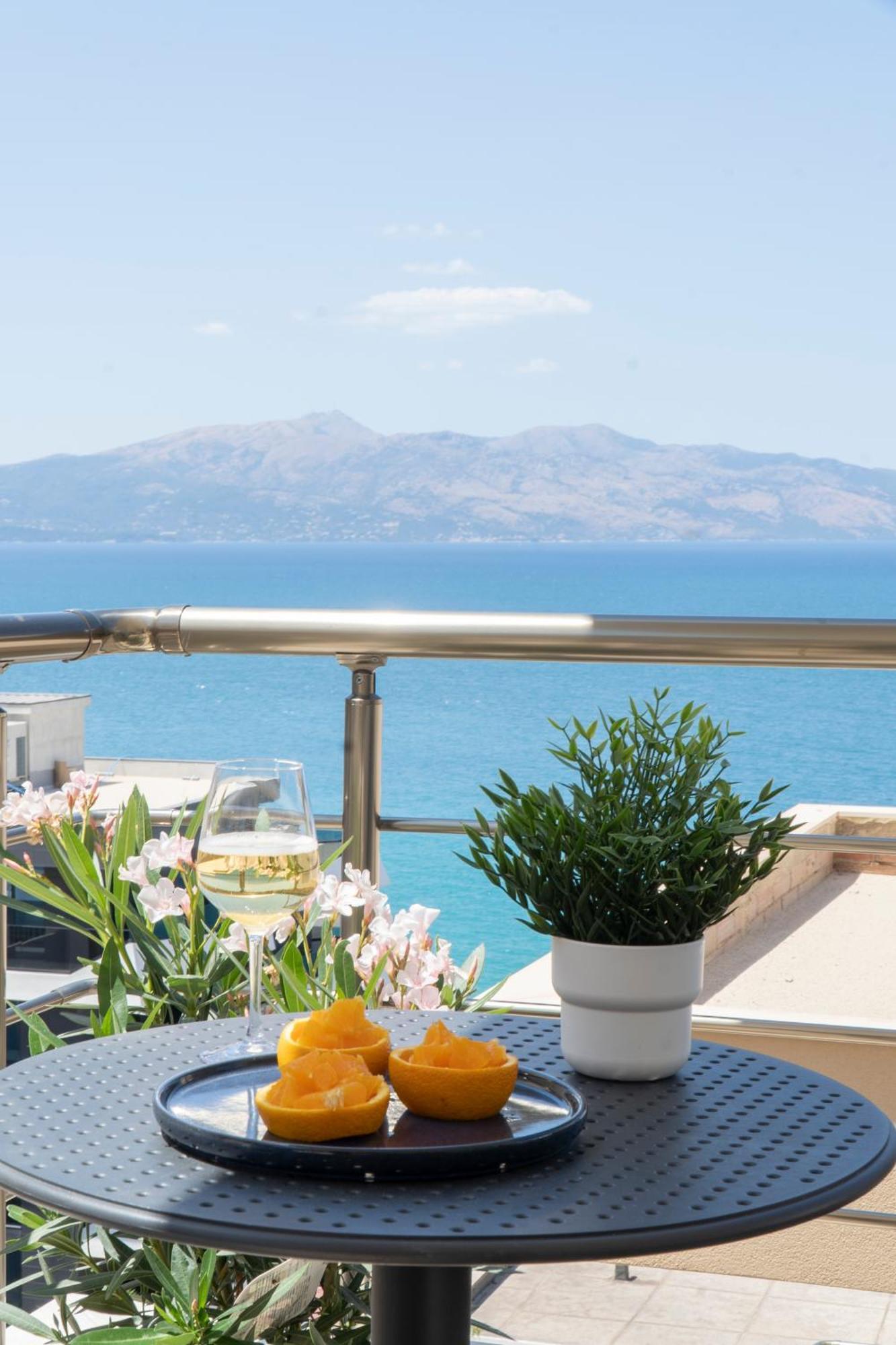 Mateo Apartments Sarandë 외부 사진